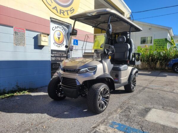 2025 Brad Conquest Roxie H40 Lithium - 4 Passenger