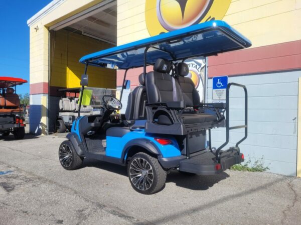 2025 Brad Conquest Roxie H40 Lithium - 4 Passenger - Image 2
