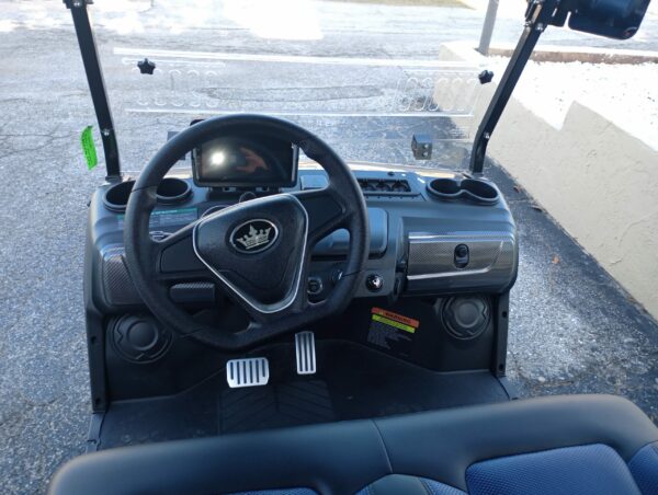 2025 Evolution D5 Maverick 4+ with Lithium - Image 4