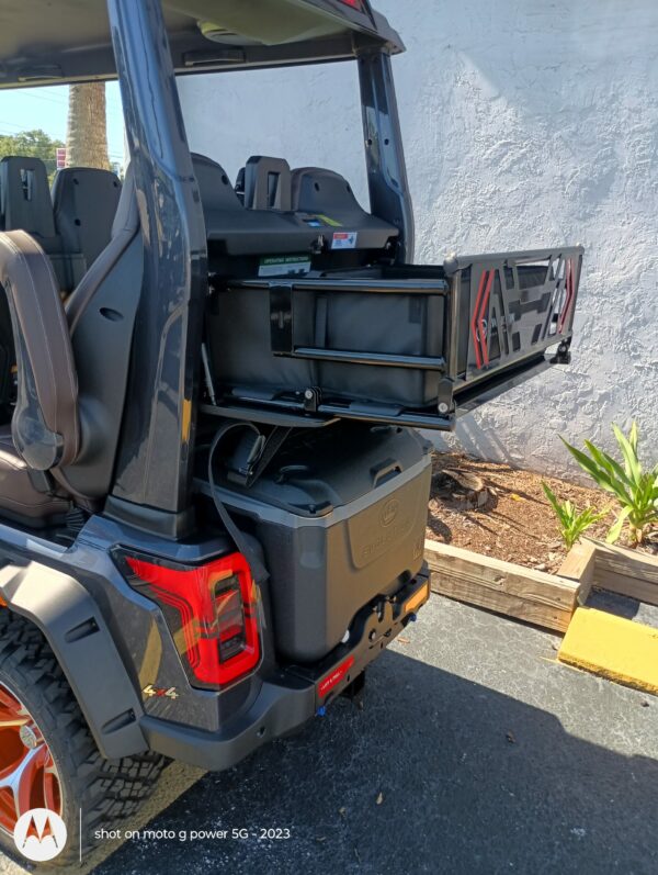 2025 Evolution D-MAX XT4 - Lithium - Image 6
